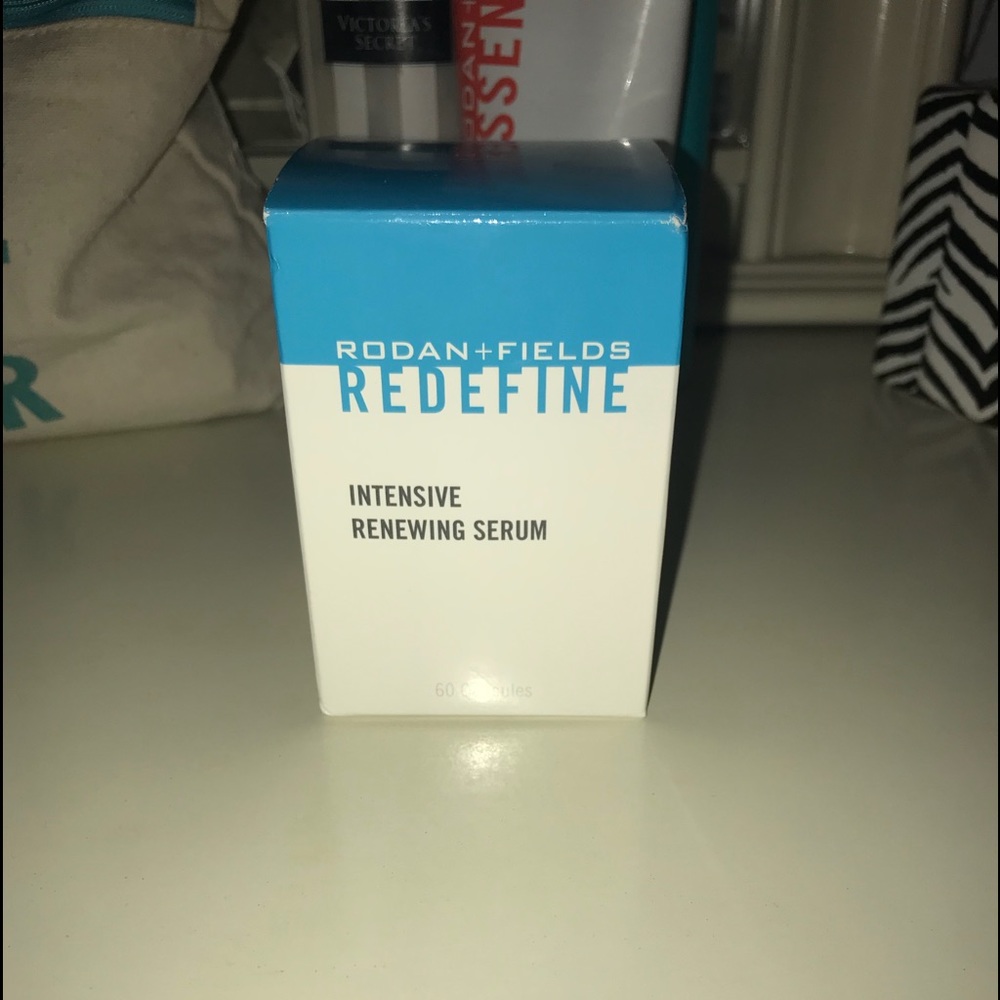 Rodan and Fields Intensive renewing serum